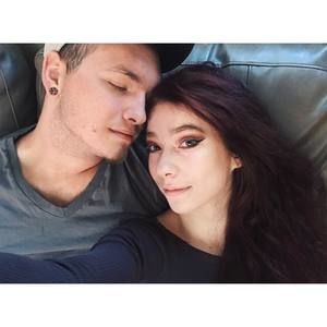 Meet your Posher, Caitlin